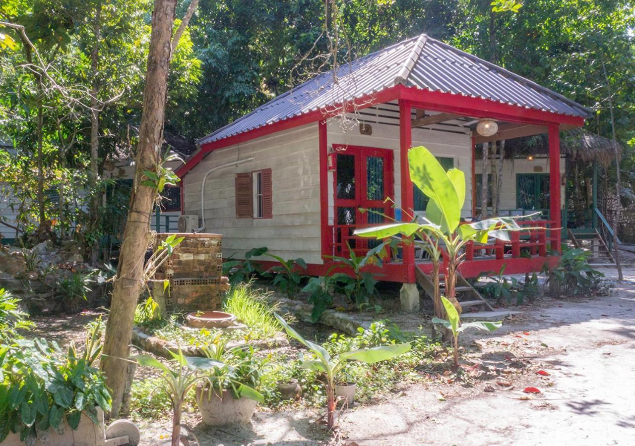 Sarasea Koh Rong Samloem Hotel Koh Rong Sanloem Buitenkant foto