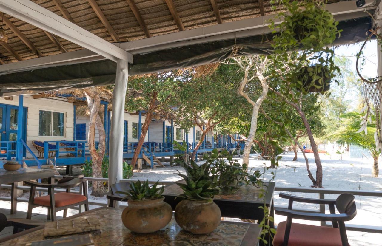 Sarasea Koh Rong Samloem Hotel Koh Rong Sanloem Buitenkant foto