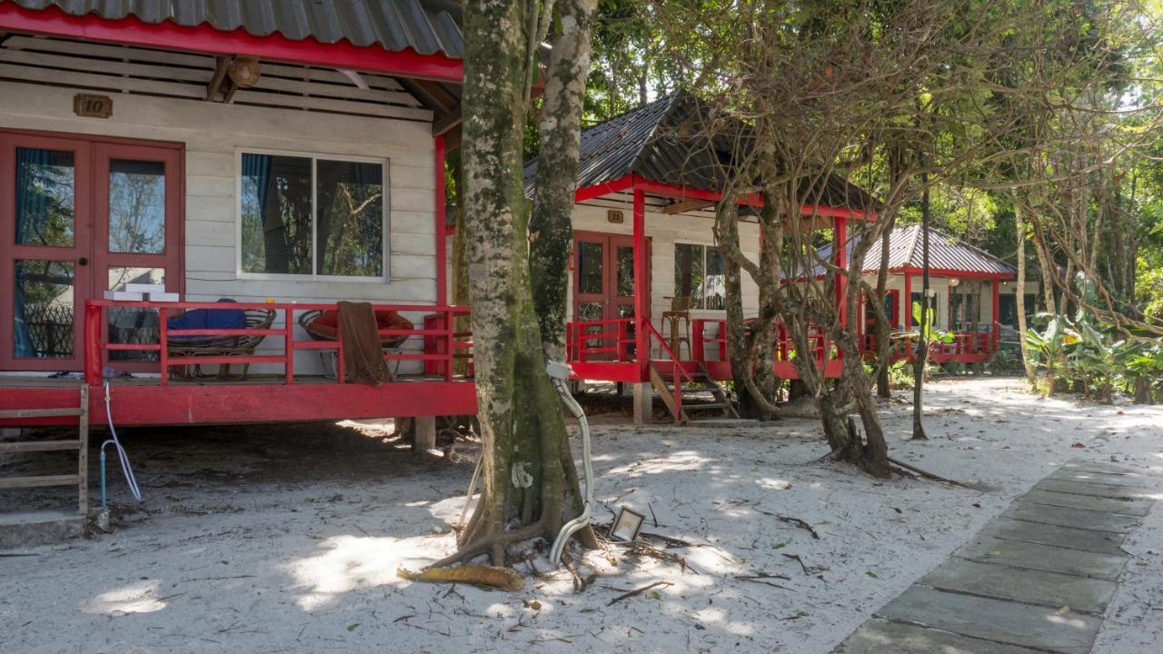 Sarasea Koh Rong Samloem Hotel Koh Rong Sanloem Buitenkant foto
